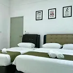 Sunset Seaview Vacation Condos @ Infinity Avenue