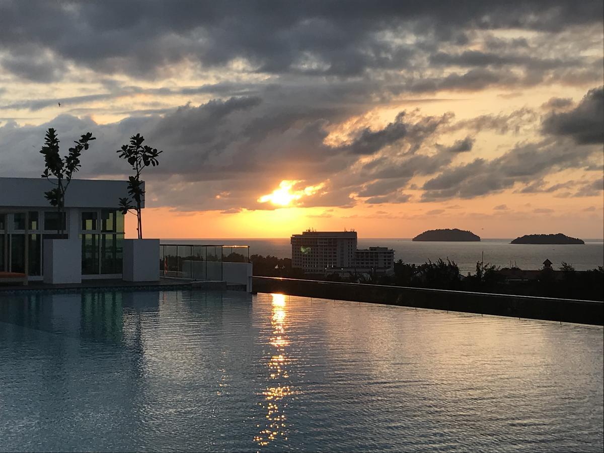 Sunset Seaview Vacation @ Infinity Avenue Pangsapuri Kota Kinabalu