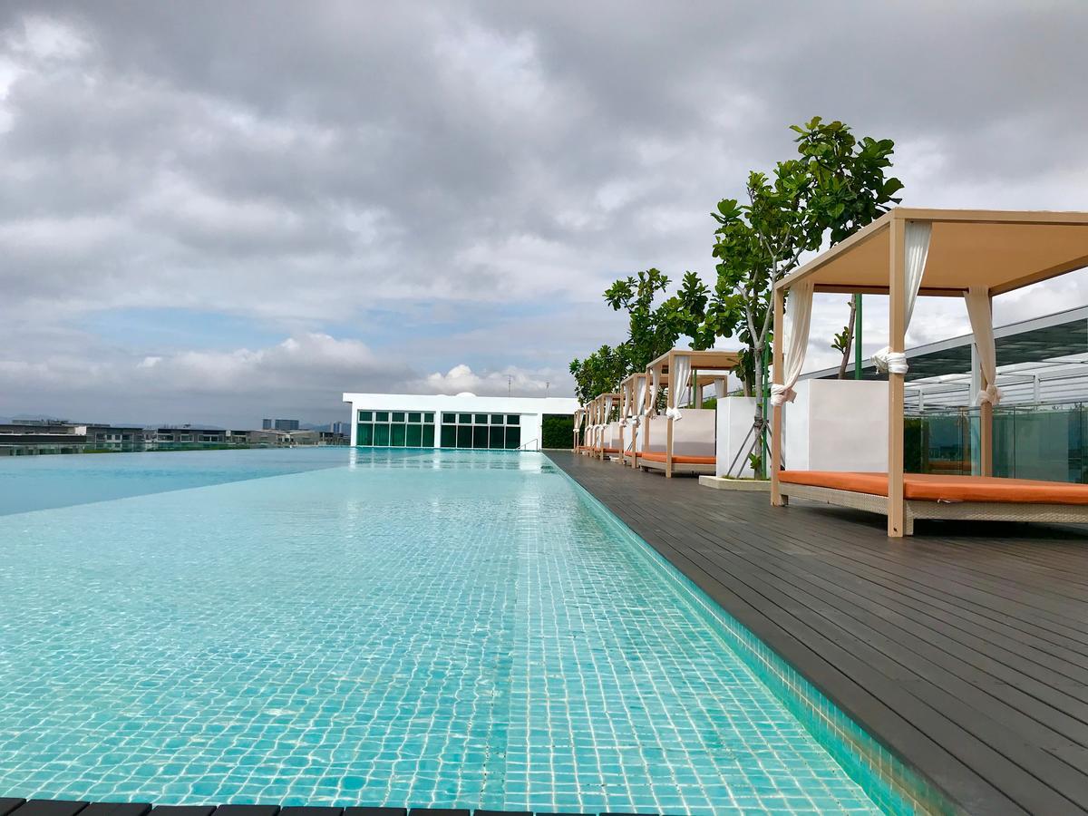Pangsapuri Sunset Seaview Vacation @ Infinity Avenue *